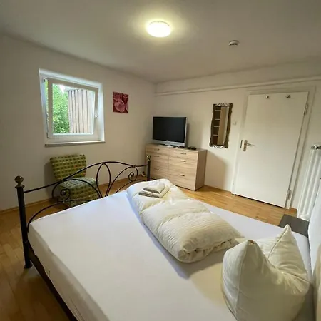 Wohnung شقة روزنهايم